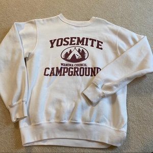 BRANDY MELVILLE CREWNECK